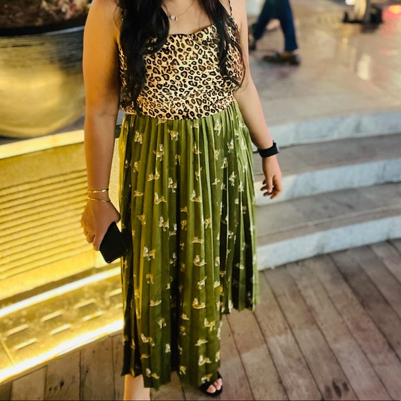 Zara skirt and top combo - Picture 2 of 2